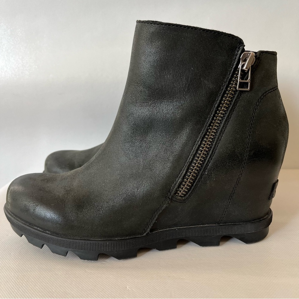 Sorel Black Winter & Rain Boots